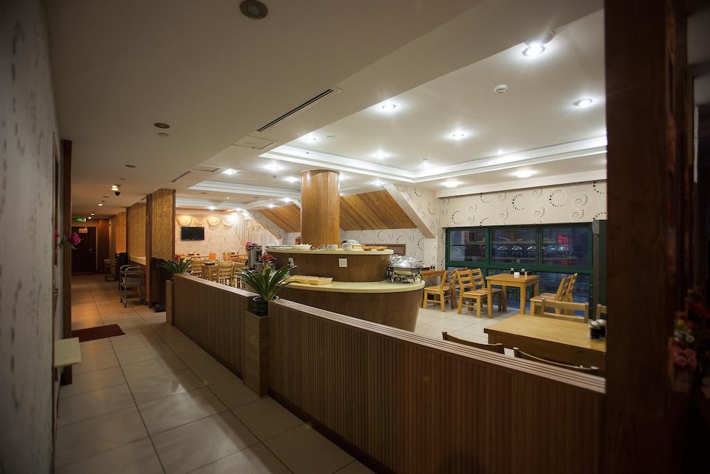 Yiwu Luckbear Hotel Екстериор снимка