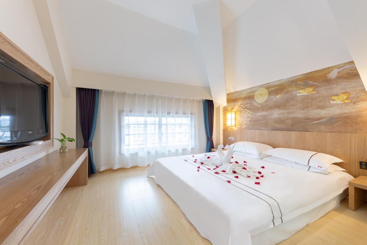 Yiwu Luckbear Hotel Екстериор снимка